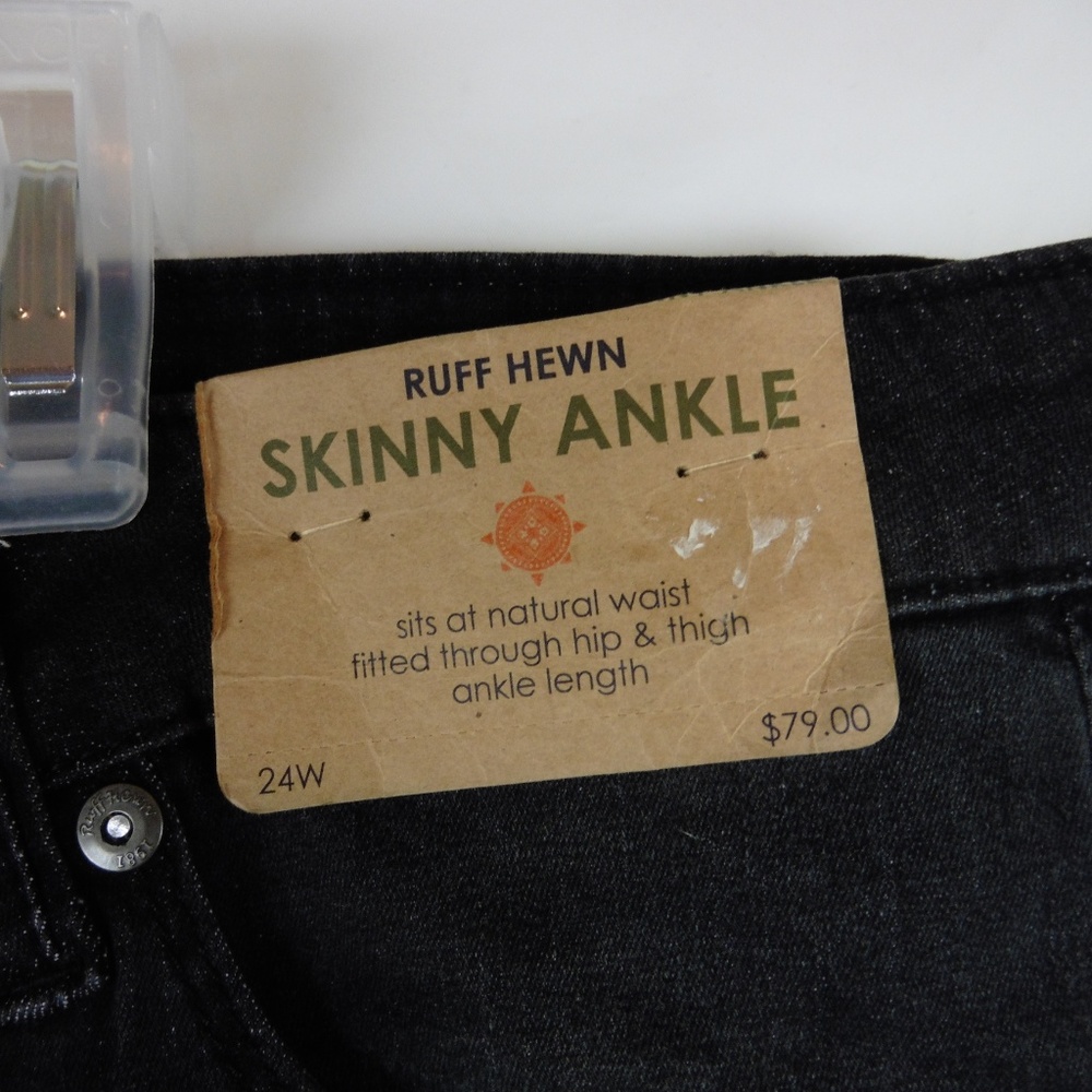 NWT Ruff Hewn Plus Sz 24 Black Embroidered Skinny - Picture 4 of 8
